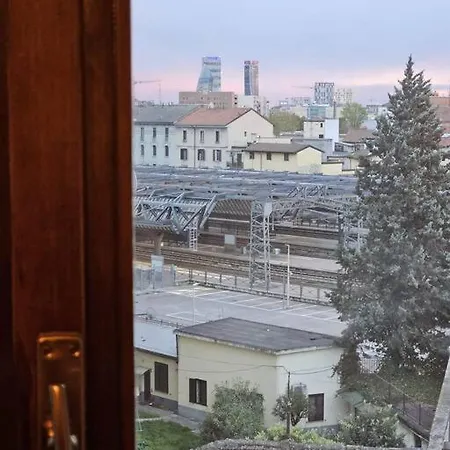 Terrazza Certosa 公寓 *